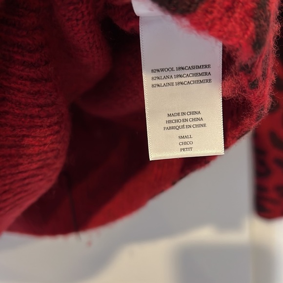 Rails Red Leopard Will & Cashmere V neck Sweater - Picture 4 of 4